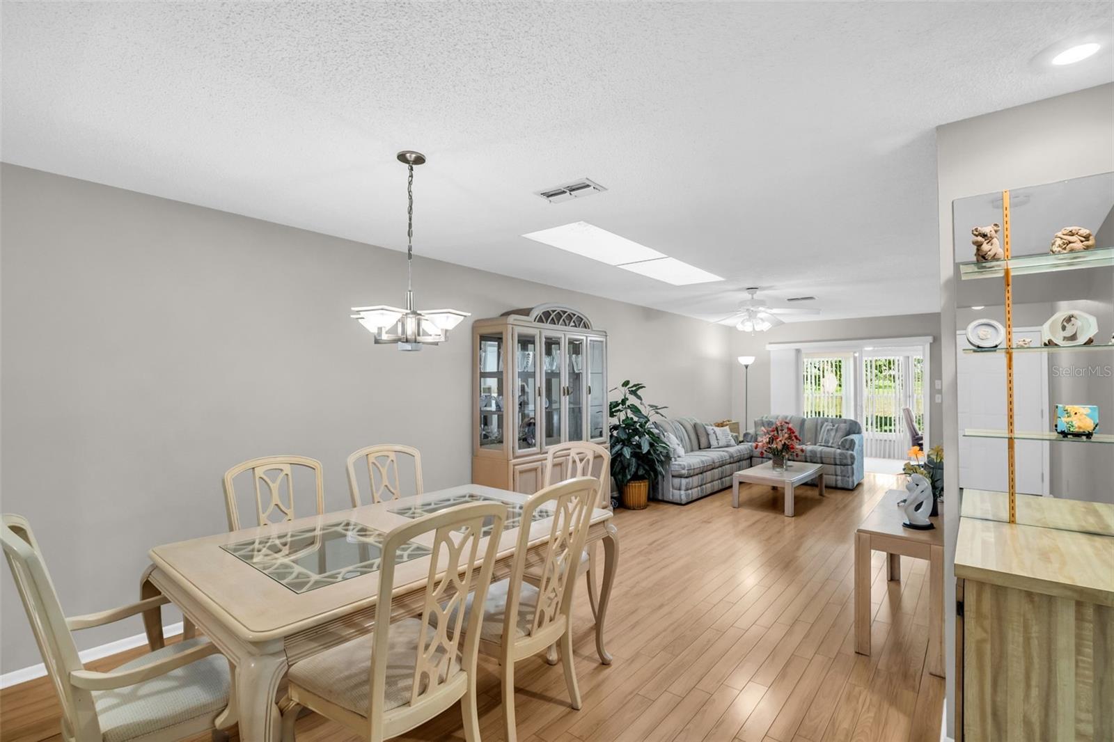 860 MACLAREN DR N #B, PALM HARBOR, FL, 34684