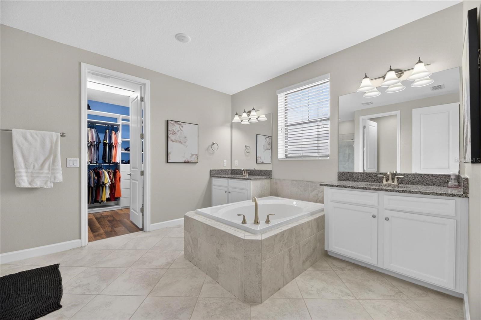 2905 HILLIARD DR, WESLEY CHAPEL, FL, 33543