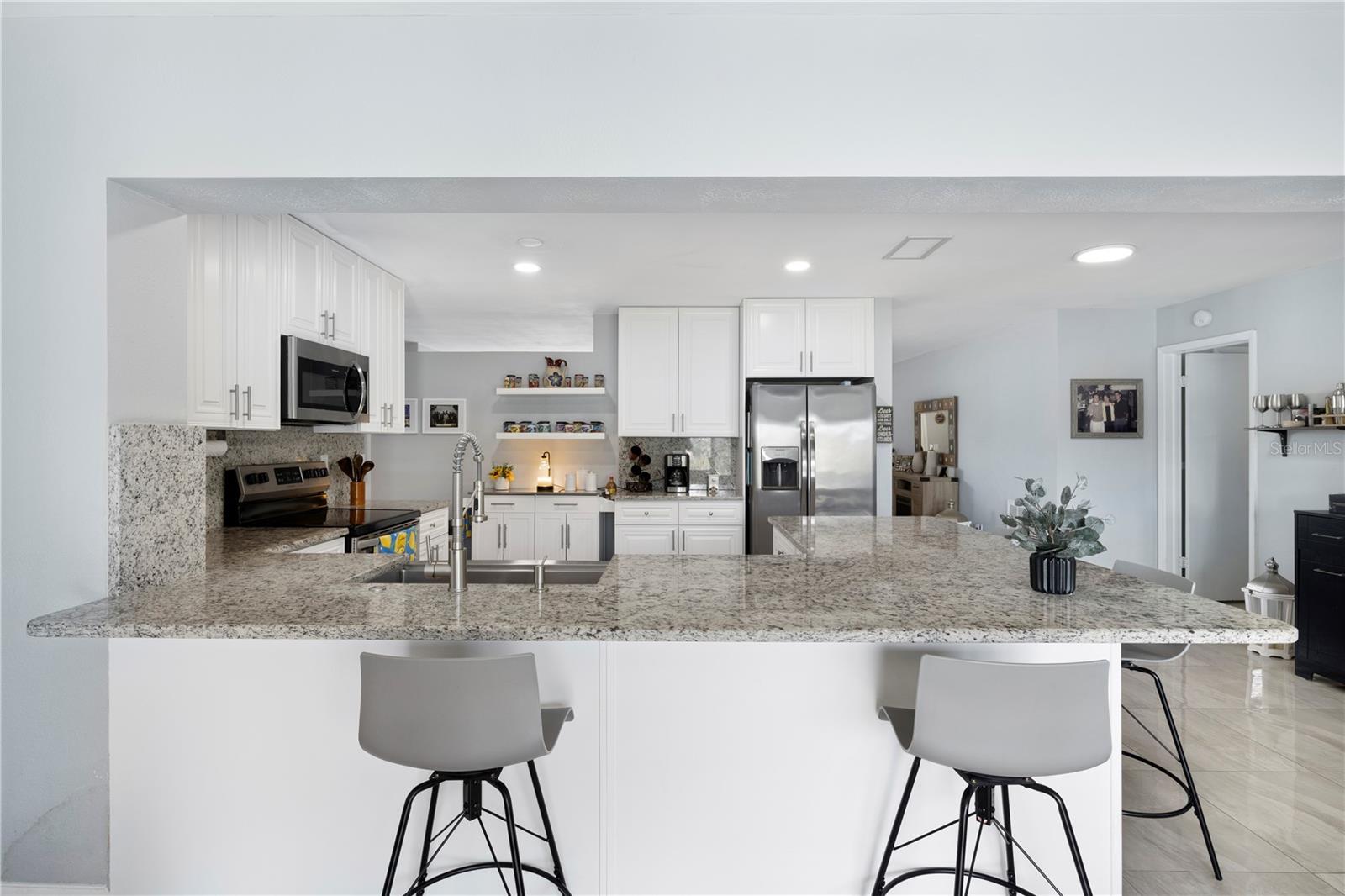 1930 74TH AVE N, ST PETERSBURG, FL, 33702