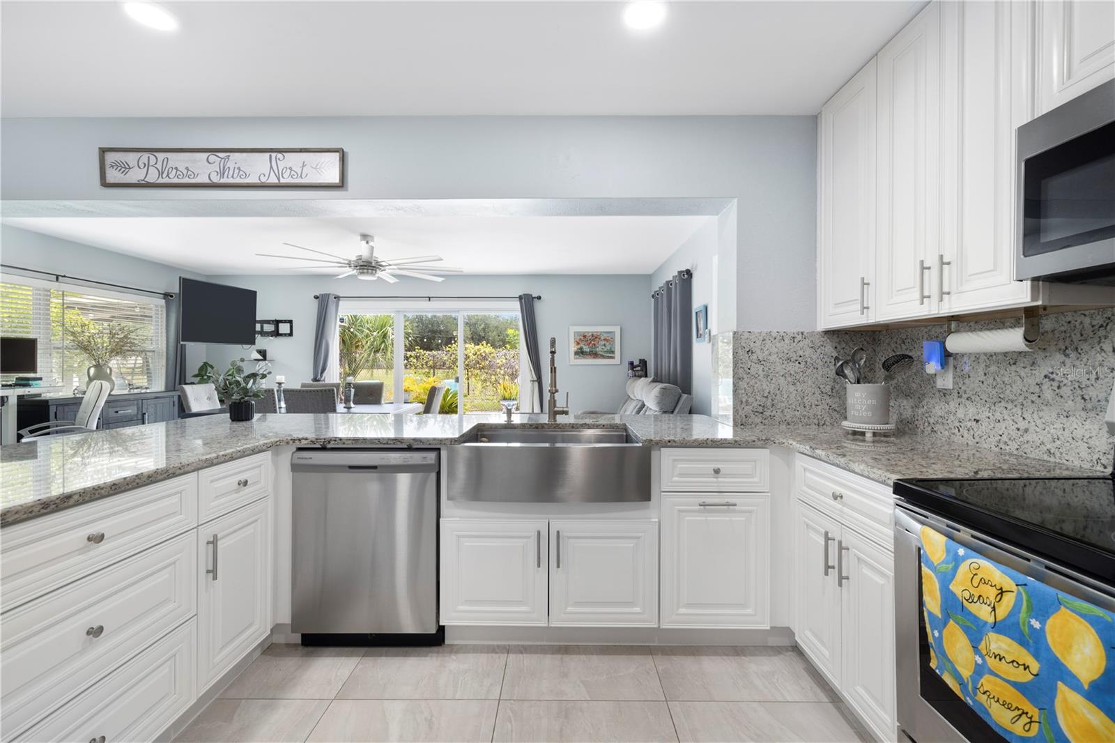 1930 74TH AVE N, ST PETERSBURG, FL, 33702