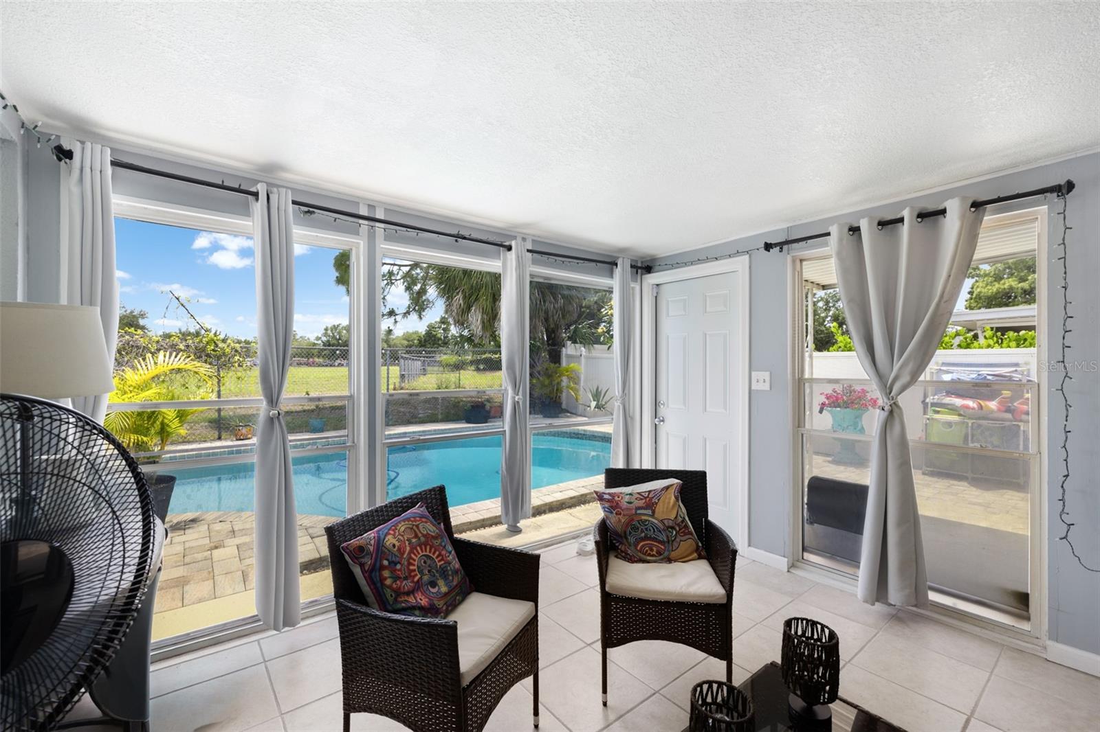 1930 74TH AVE N, ST PETERSBURG, FL, 33702