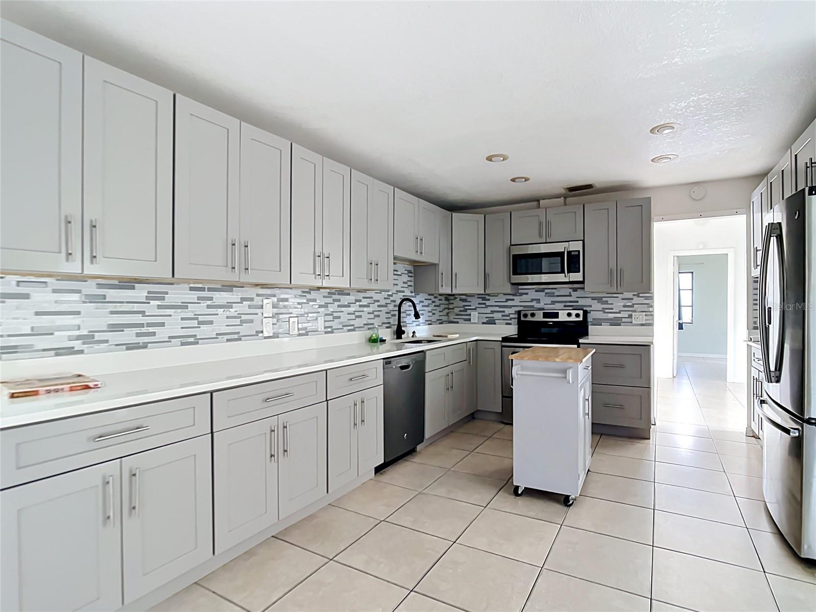 2013 REDMOND ST, PORT CHARLOTTE, FL, 33948