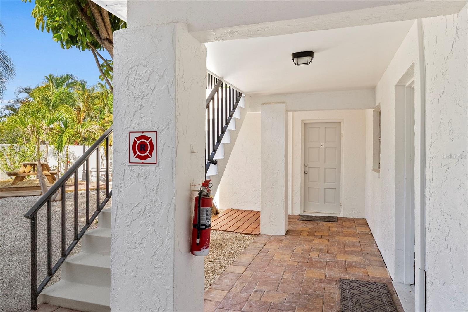 3036 6TH AVE N, ST PETERSBURG, FL, 33713