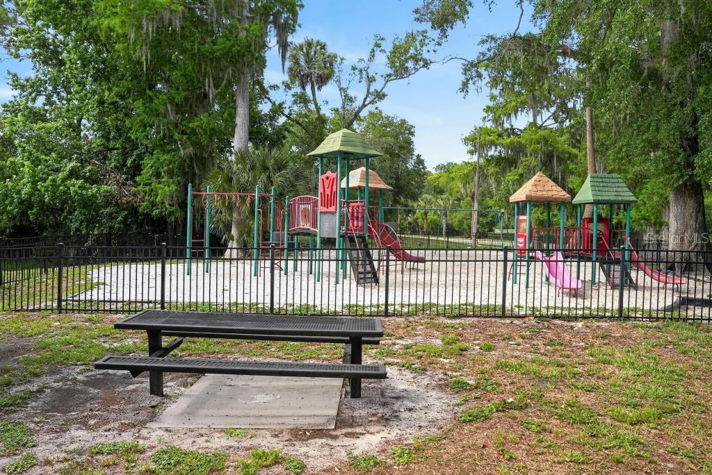 214 PERTH CT, WINTER SPRINGS, FL, 32708