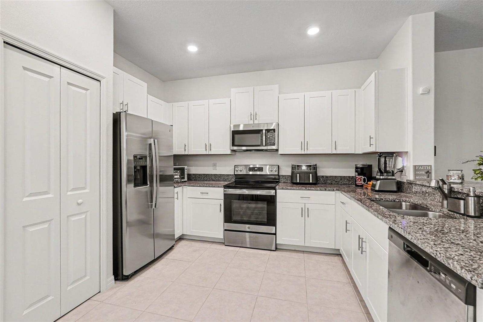 2603 CHARLAN CT, HOLIDAY, FL, 34690