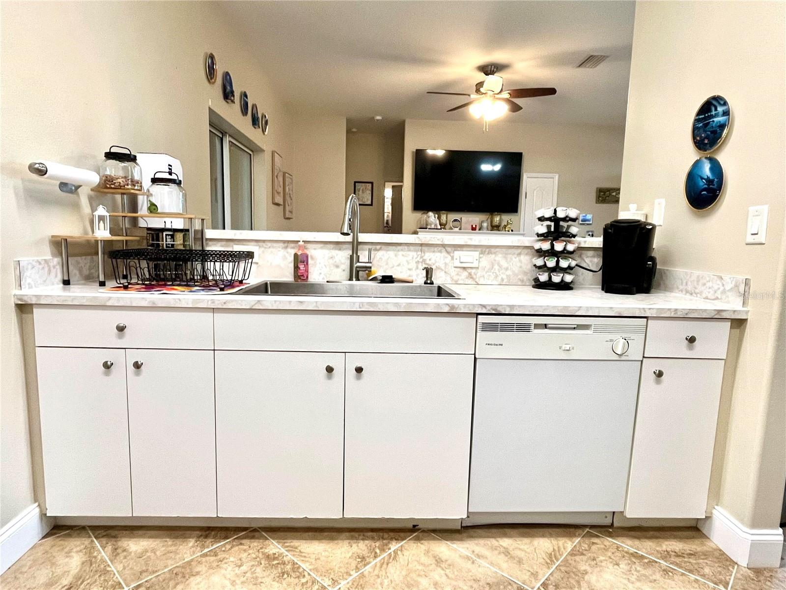 14 SQUASH BLOSSOM CT, PALM COAST, FL, 32164