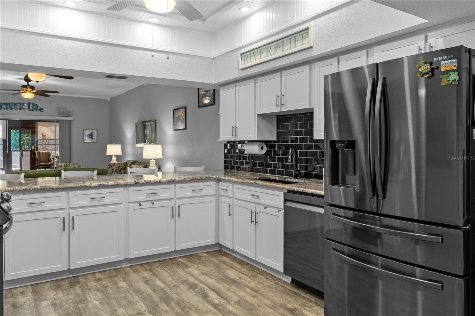 7080 RIVER RUN BLVD, WEEKI WACHEE, FL, 34607