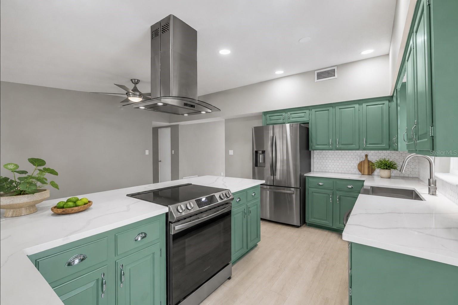 2215 WOODCREST DR, WINTER PARK, FL, 32792