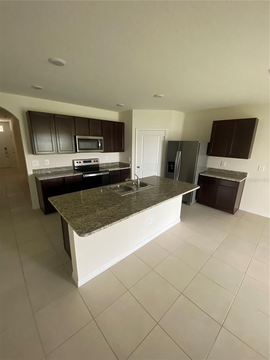 17220 HARVEST MOON WAY, BRADENTON, FL, 34211
