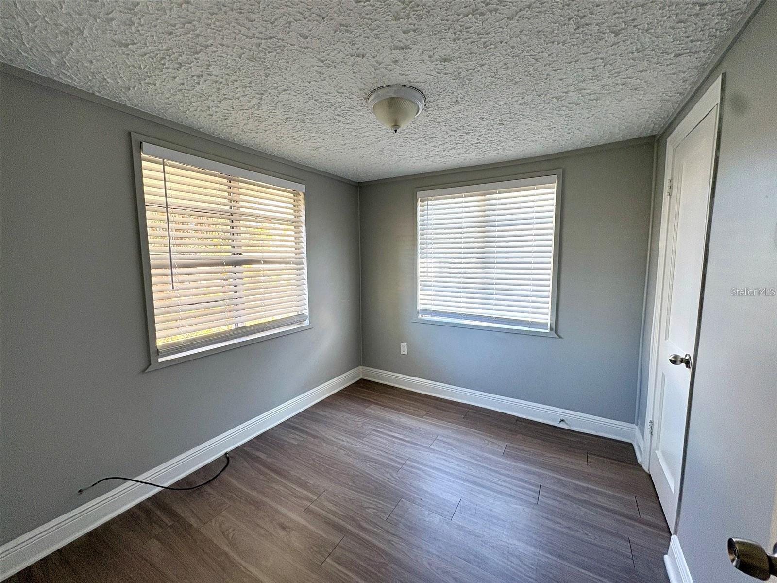 4611 N HUBERT AVE #11, TAMPA, FL, 33614