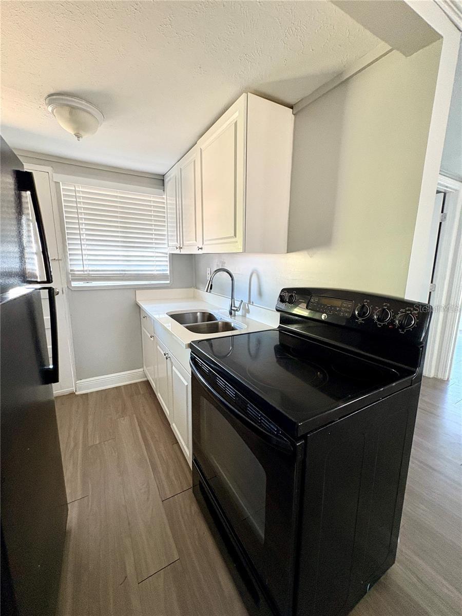 4611 N HUBERT AVE #11, TAMPA, FL, 33614