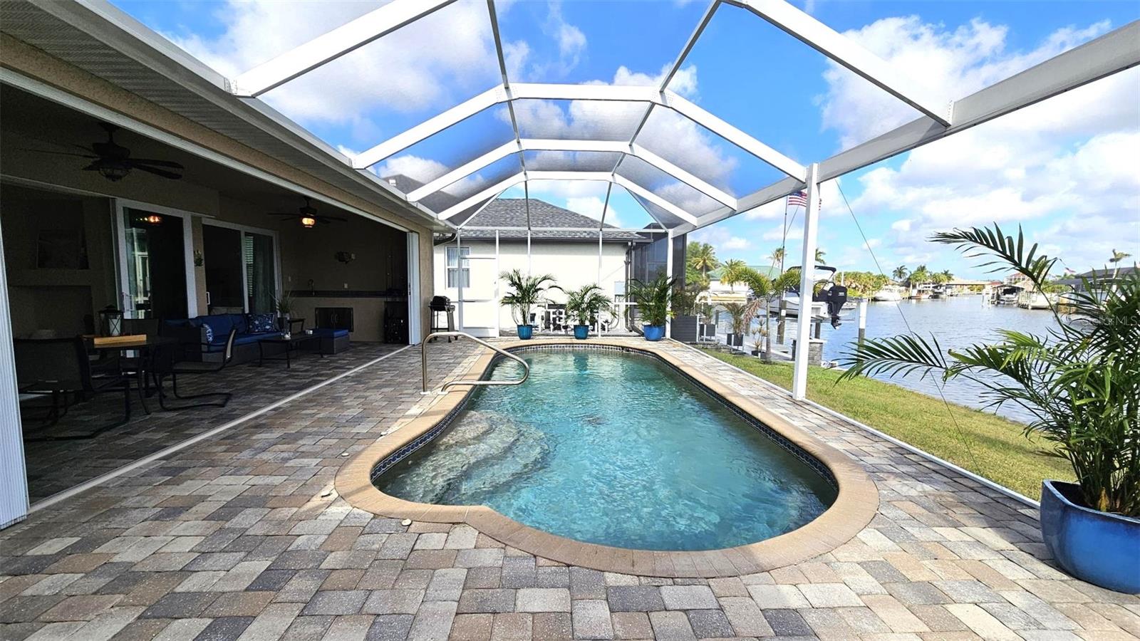 15506 MEACHAM CIR, PORT CHARLOTTE, FL, 33981