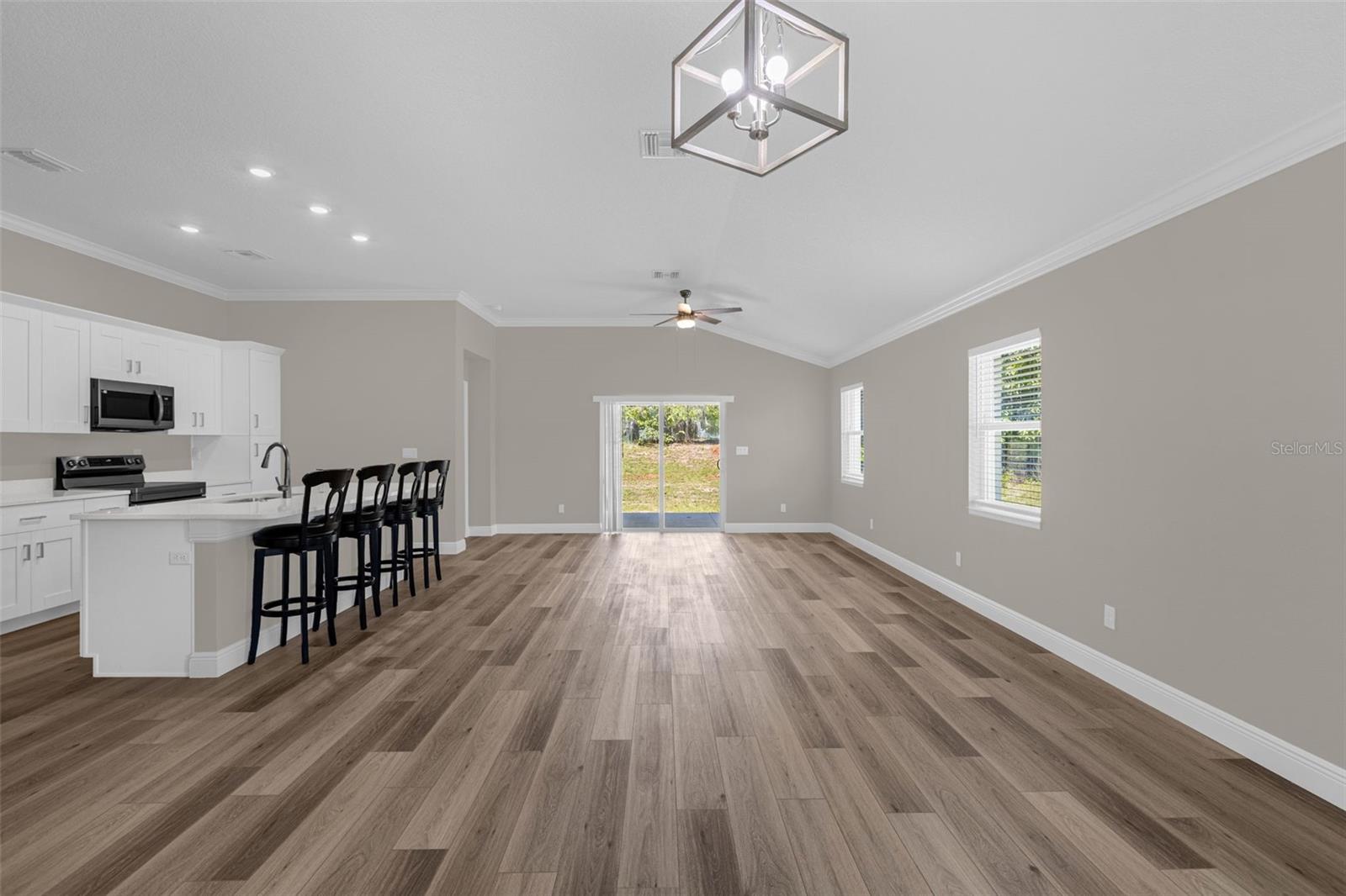 706 STANLEY AVE, WILDWOOD, FL, 34785