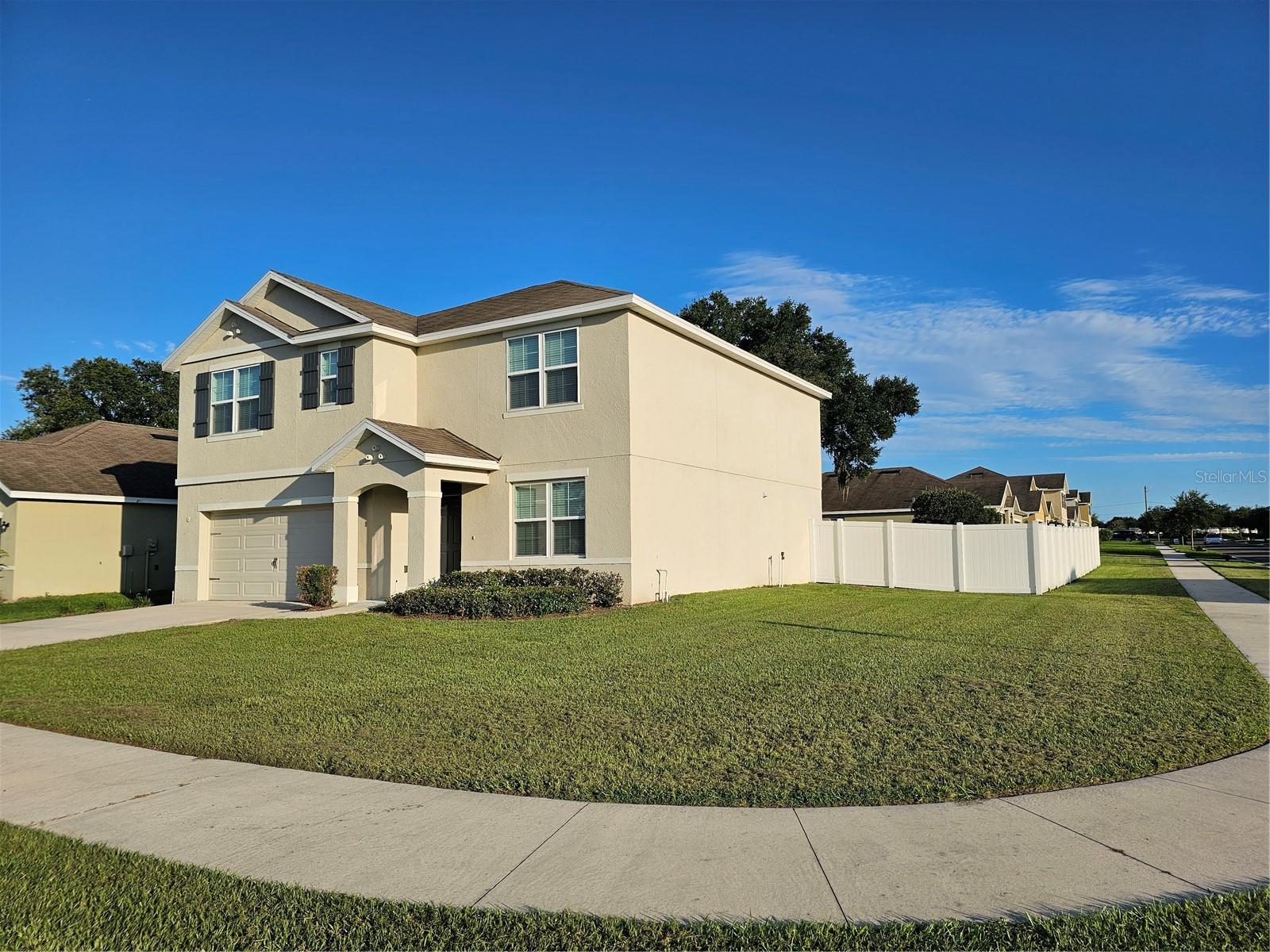 9628 TRONCAIS CIR, THONOTOSASSA, FL, 33592