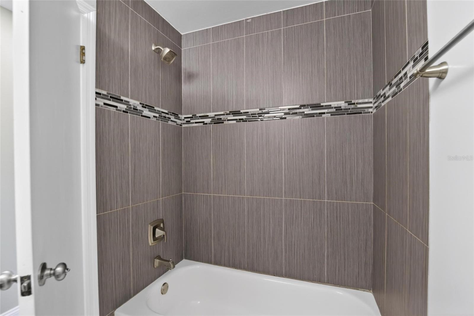 2340 MERRILY CIR S, SEFFNER, FL, 33584