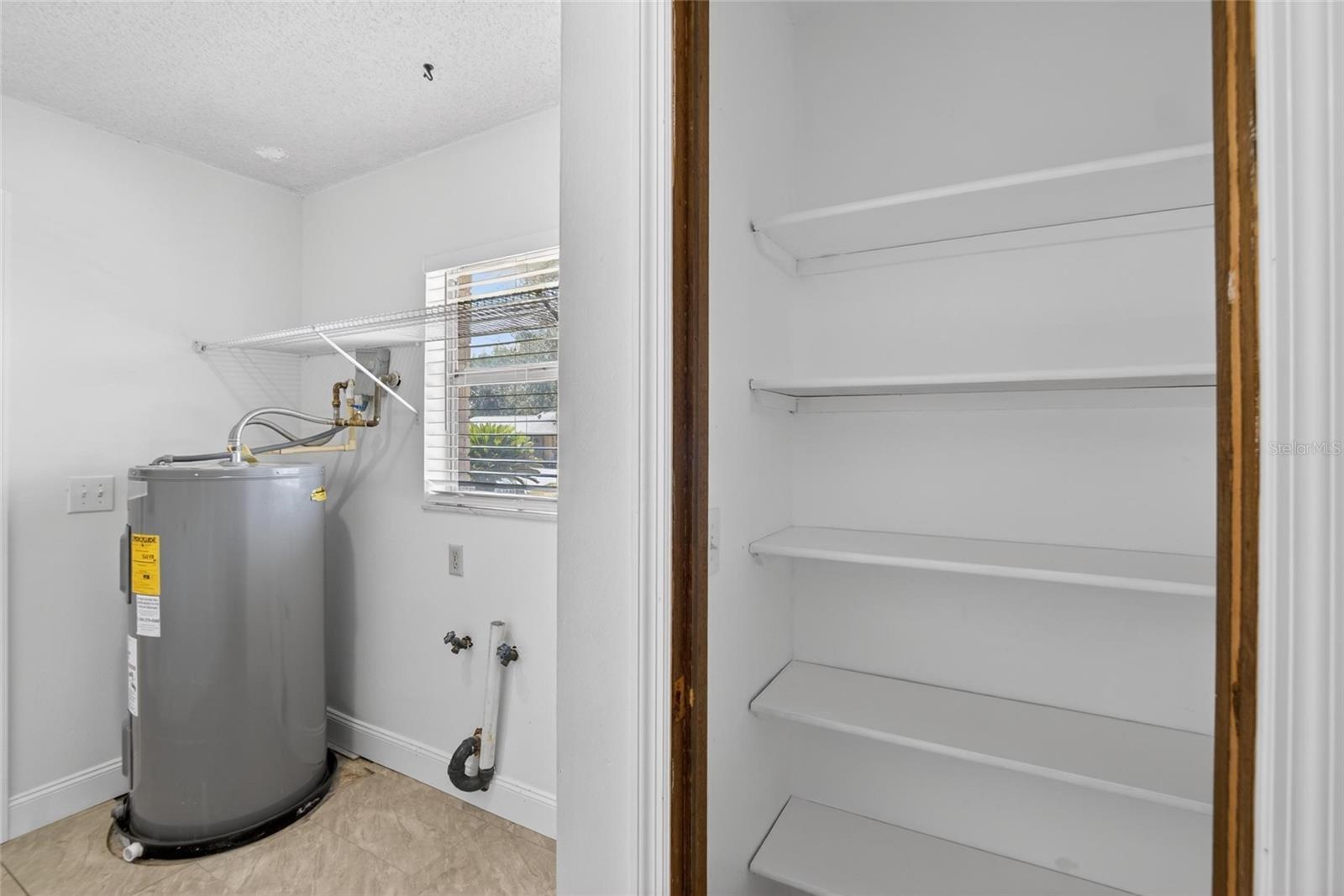 2340 MERRILY CIR S, SEFFNER, FL, 33584