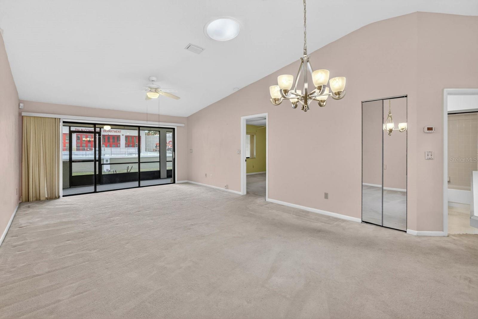 12 LAKE FOREST CIR N, PALM COAST, FL, 32137