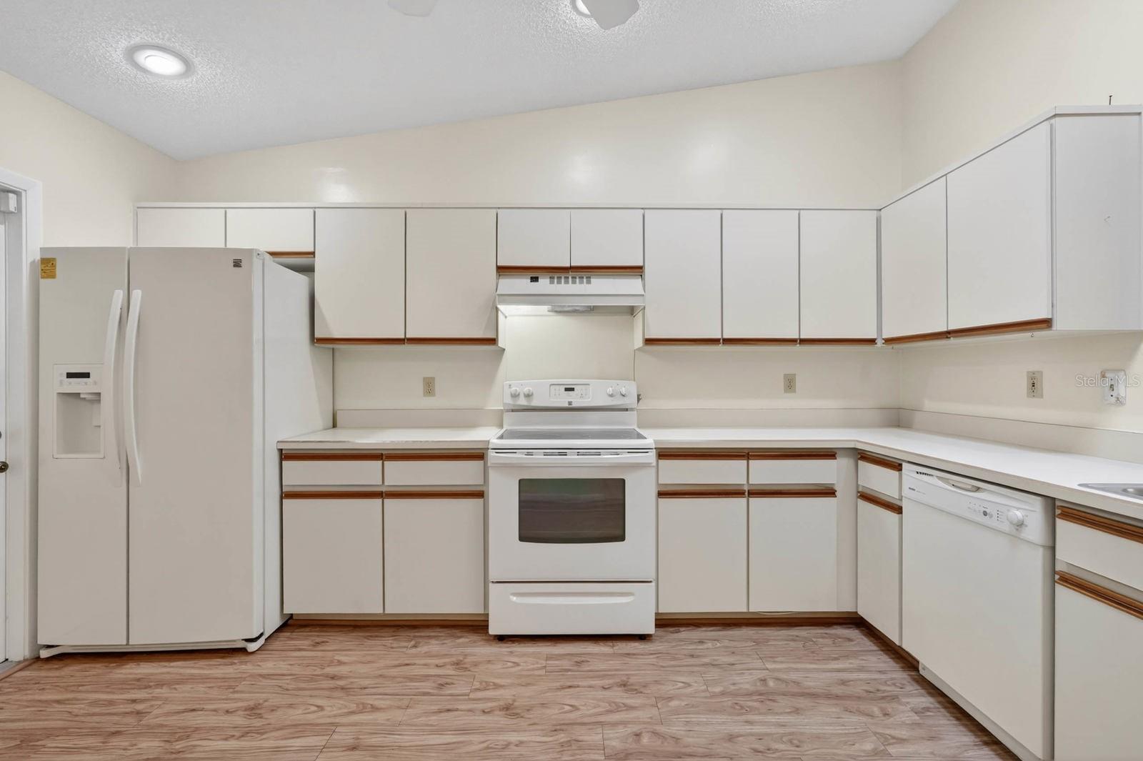 12 LAKE FOREST CIR N, PALM COAST, FL, 32137