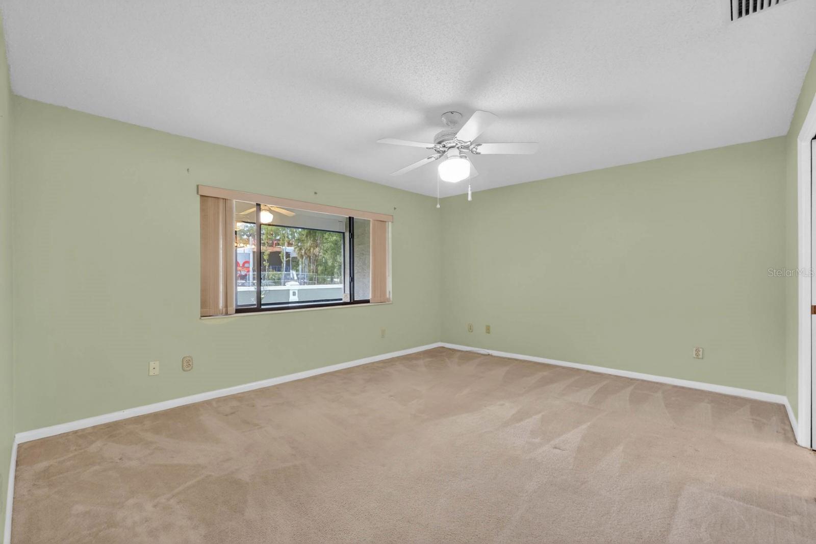 12 LAKE FOREST CIR N, PALM COAST, FL, 32137