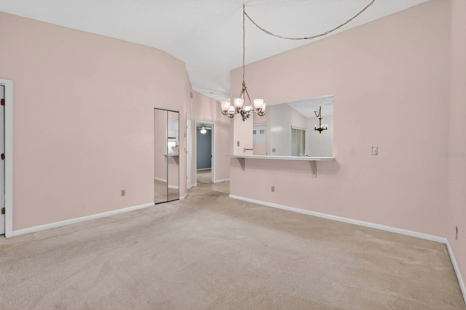 12 LAKE FOREST CIR N, PALM COAST, FL, 32137