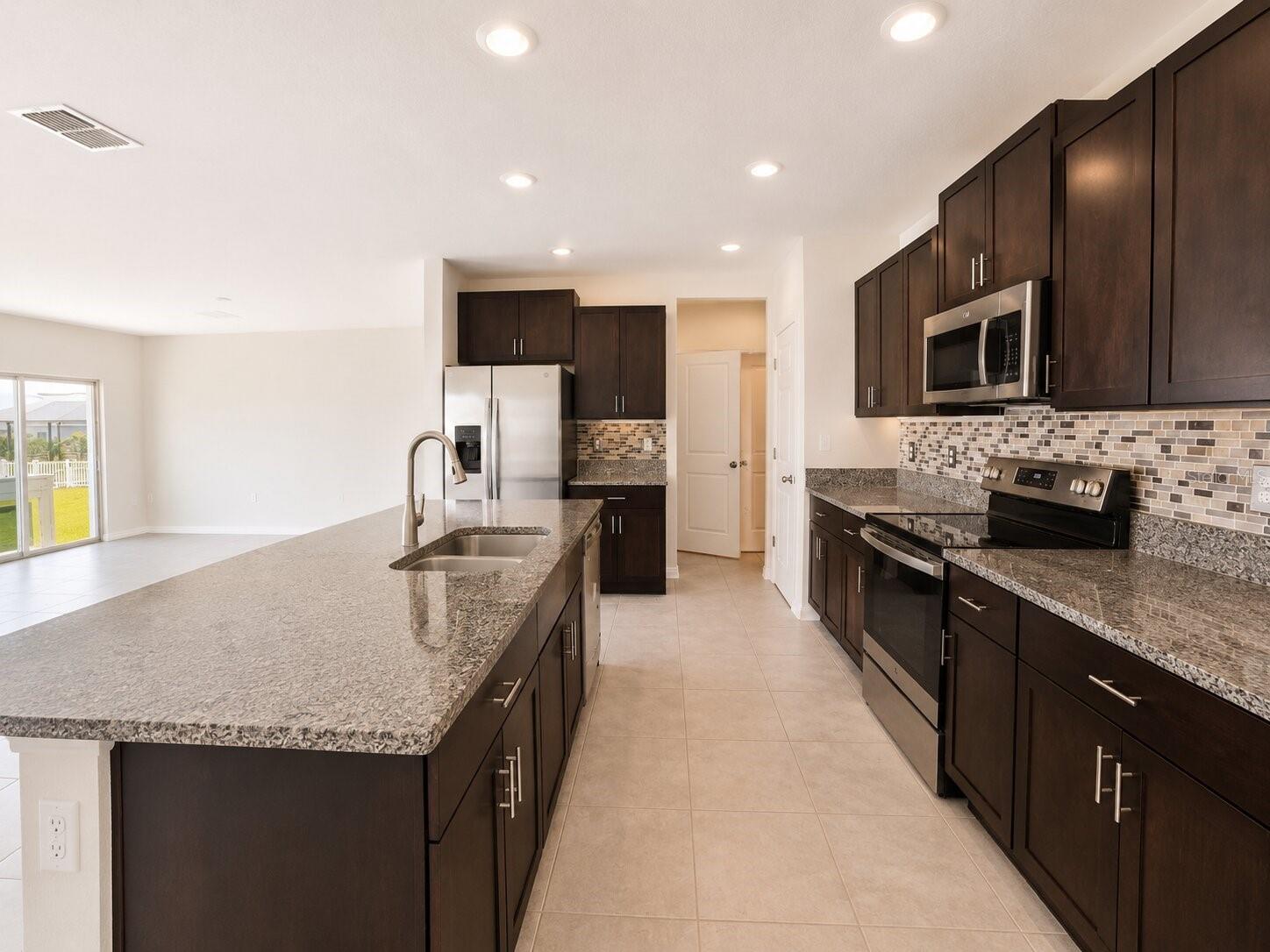 5462 GRAYS HARBOR CT, WIMAUMA, FL, 33598