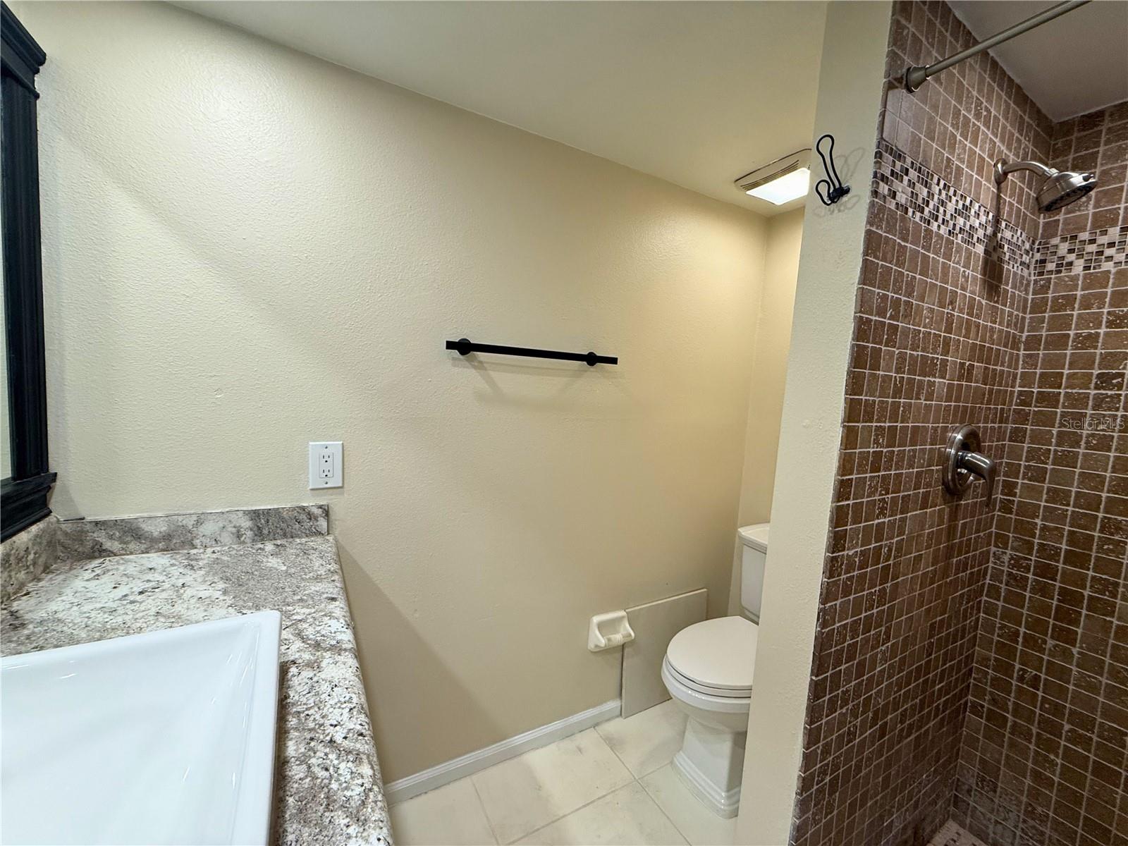 4821 W MCELROY AVE #D210, TAMPA, FL, 33611