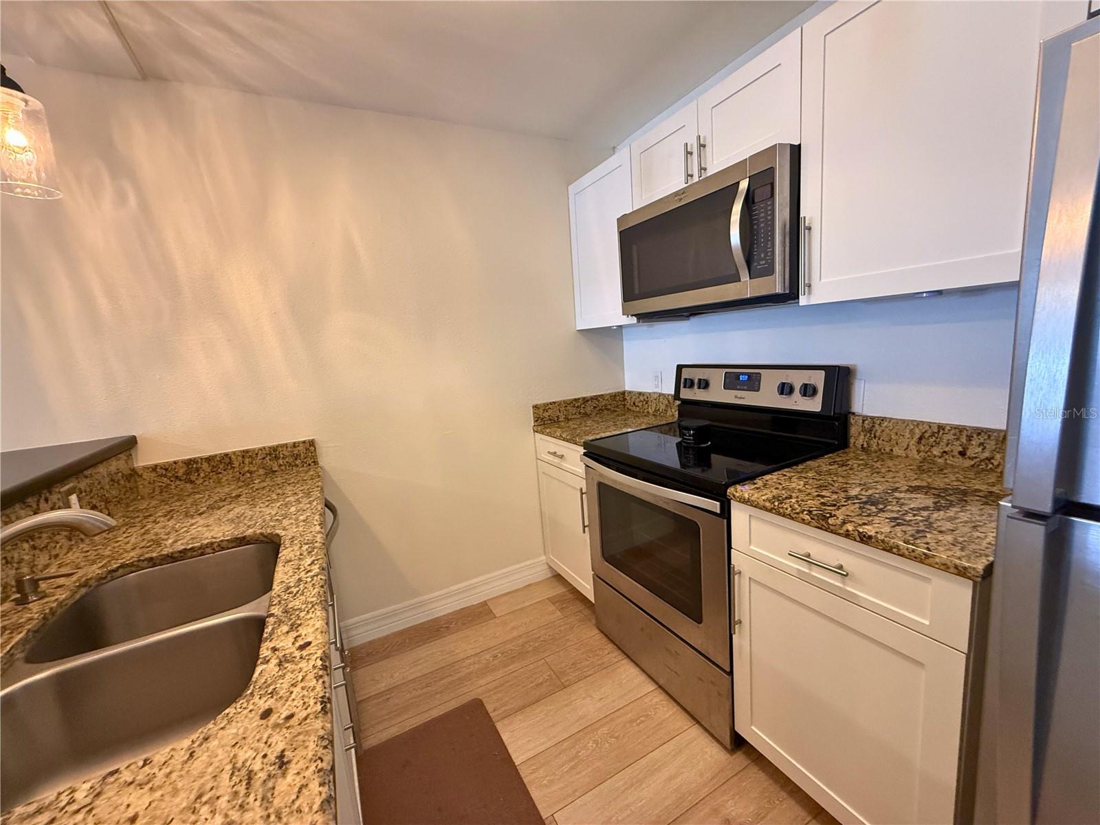 4821 W MCELROY AVE #D210, TAMPA, FL, 33611