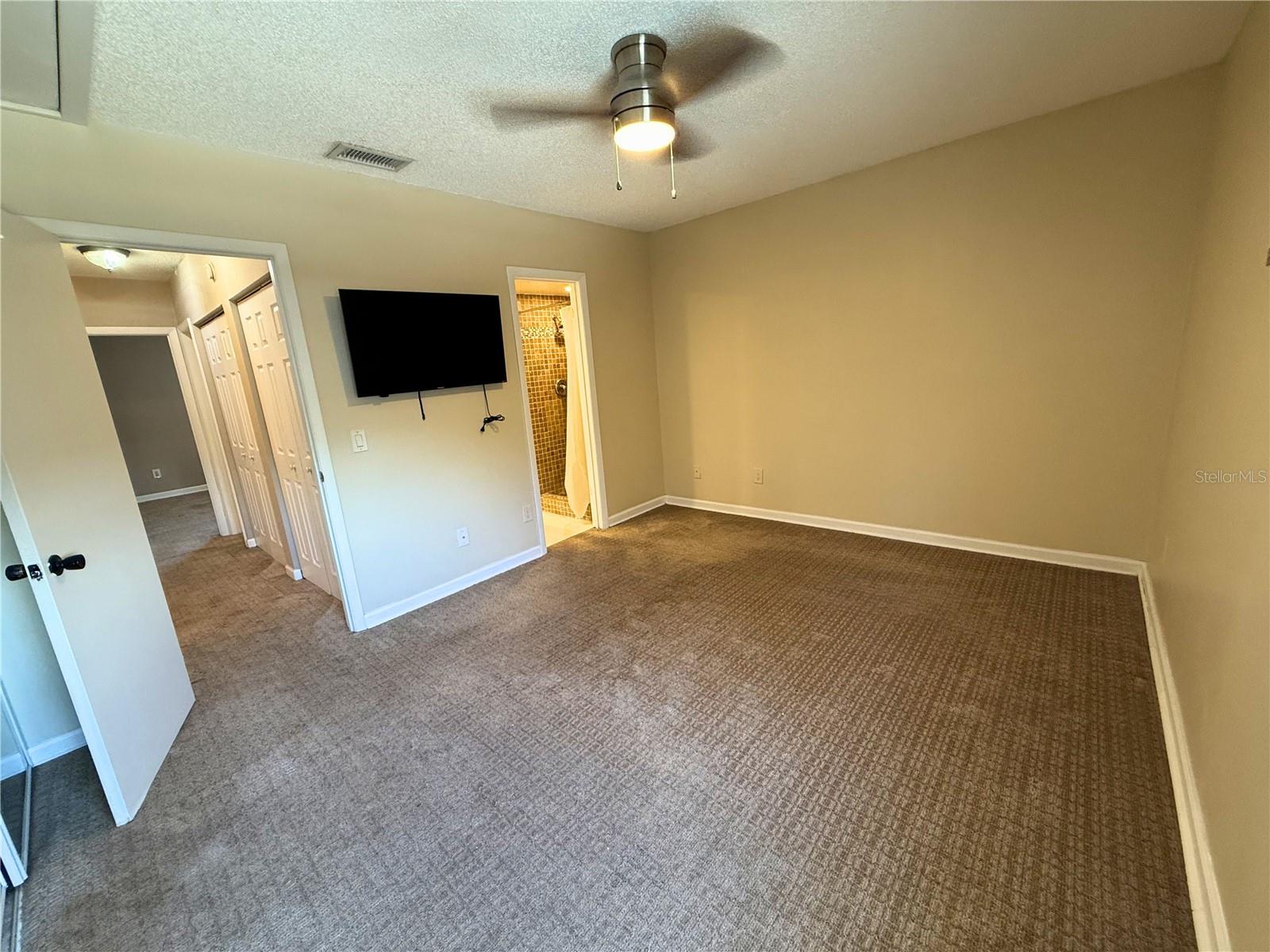 4821 W MCELROY AVE #D210, TAMPA, FL, 33611