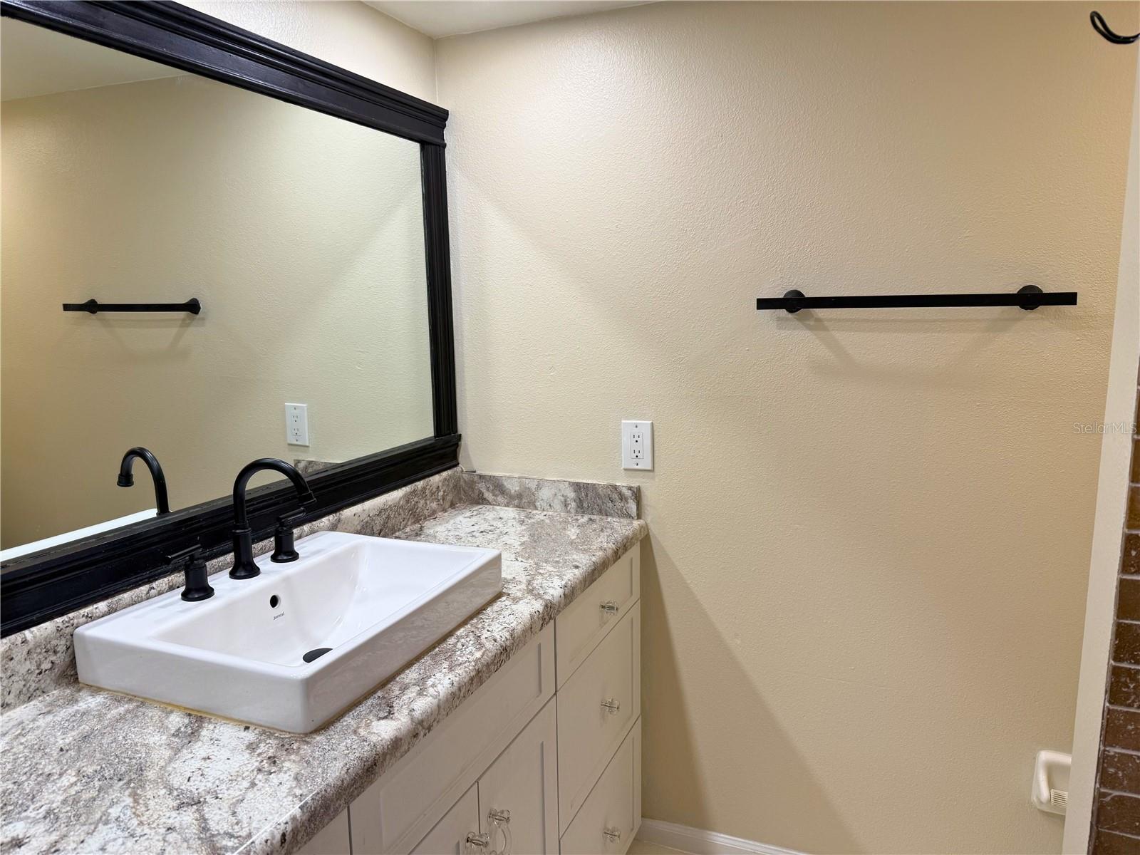 4821 W MCELROY AVE #D210, TAMPA, FL, 33611