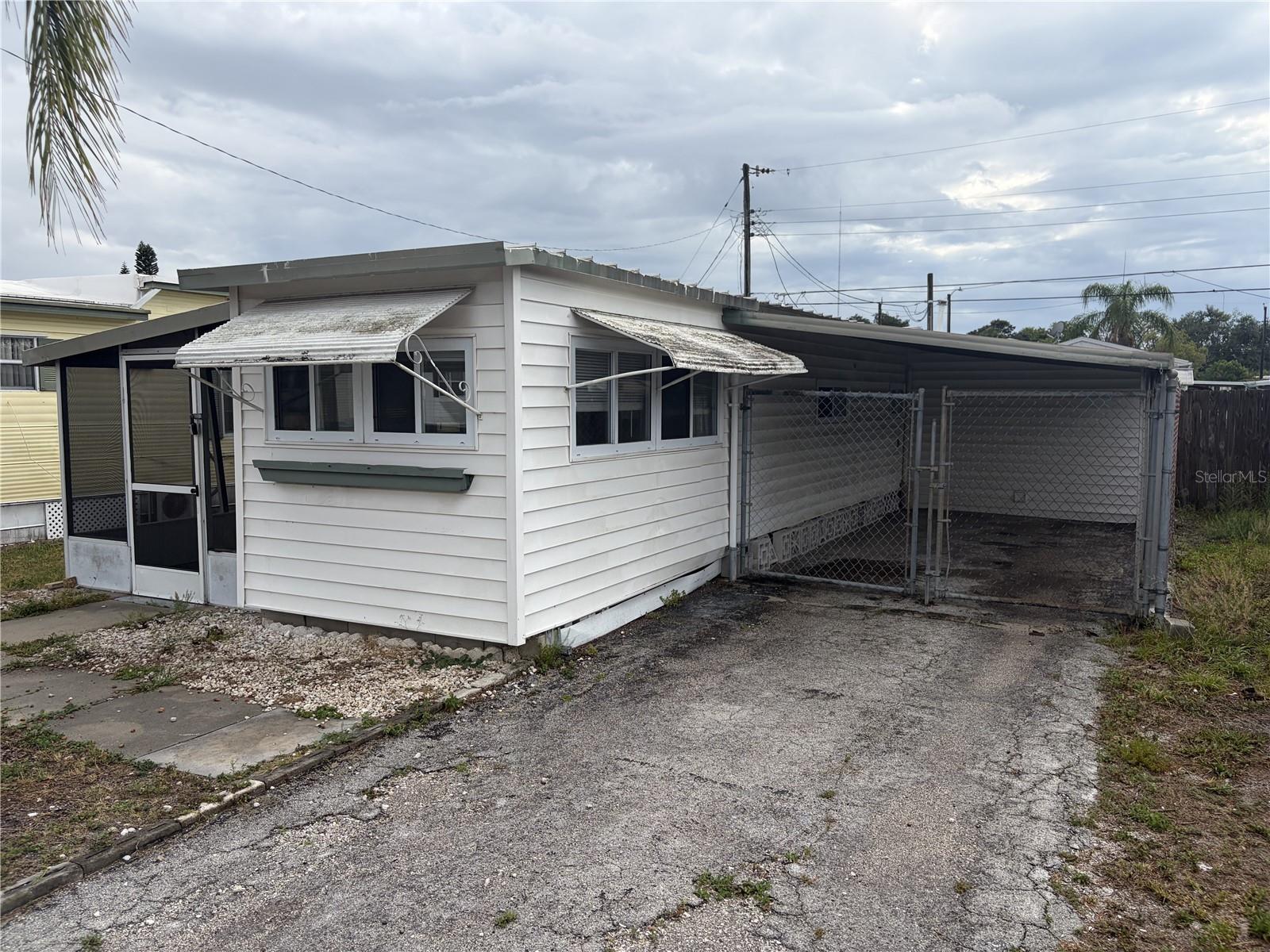 2051 ORANGE DR, HOLIDAY, FL, 34691