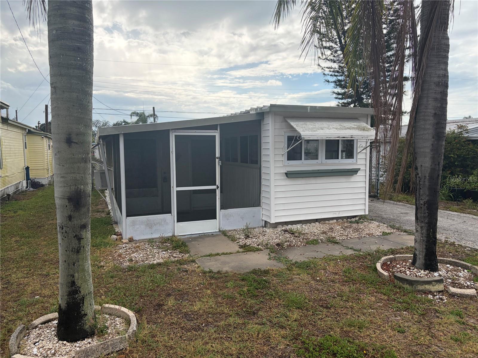 2051 ORANGE DR, HOLIDAY, FL, 34691