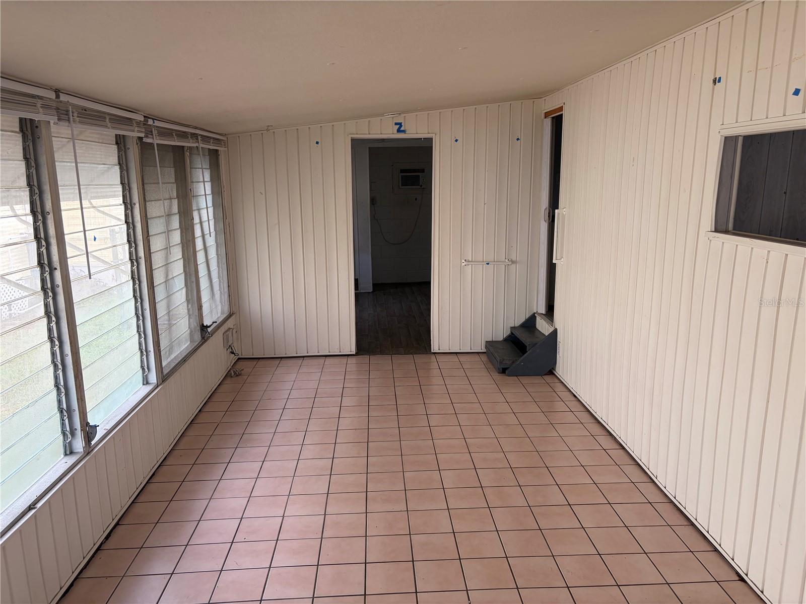 2051 ORANGE DR, HOLIDAY, FL, 34691