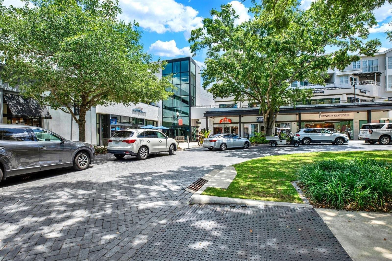 2611 BAYSHORE BLVD #304, TAMPA, FL, 33629