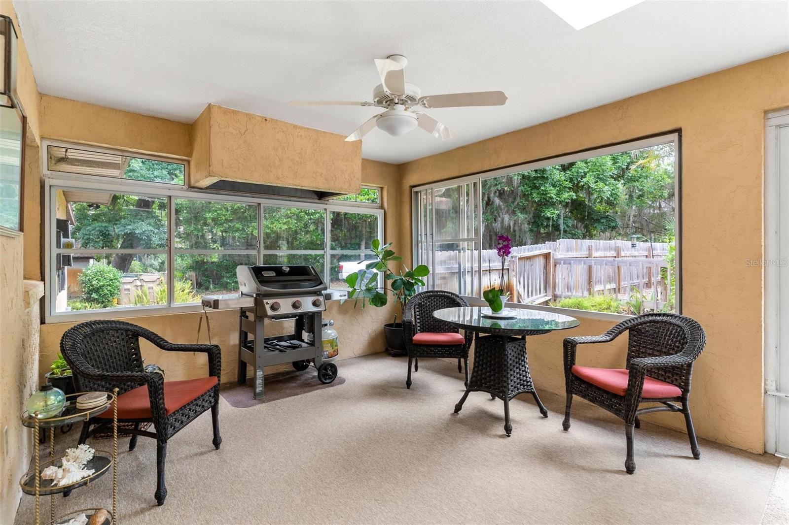 6400 SUNNYSIDE DR, LEESBURG, FL, 34748
