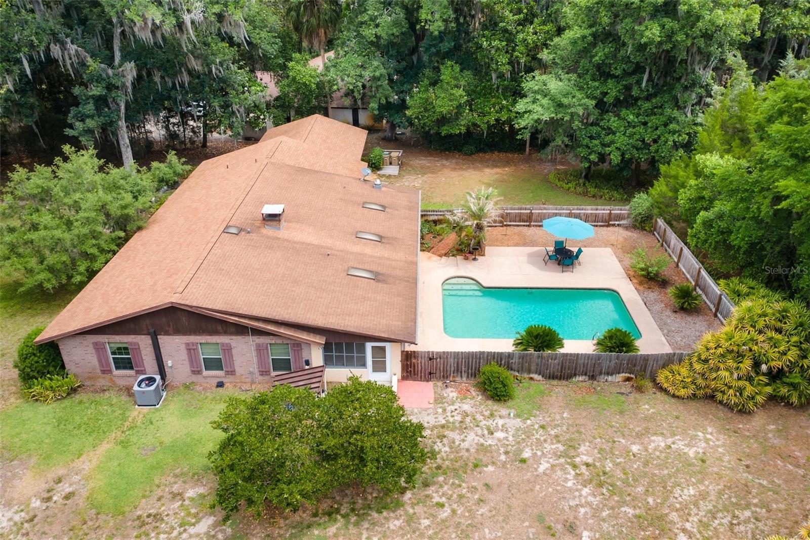 6400 SUNNYSIDE DR, LEESBURG, FL, 34748