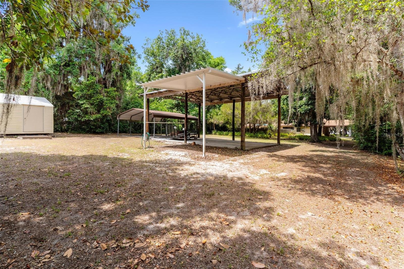 6400 SUNNYSIDE DR, LEESBURG, FL, 34748