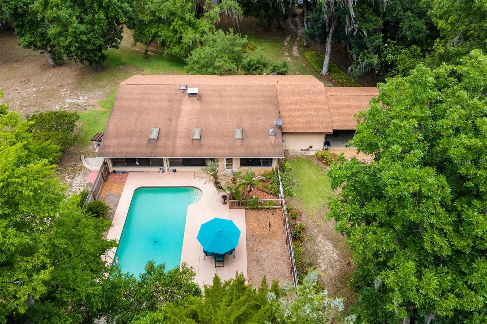 6400 SUNNYSIDE DR, LEESBURG, FL, 34748