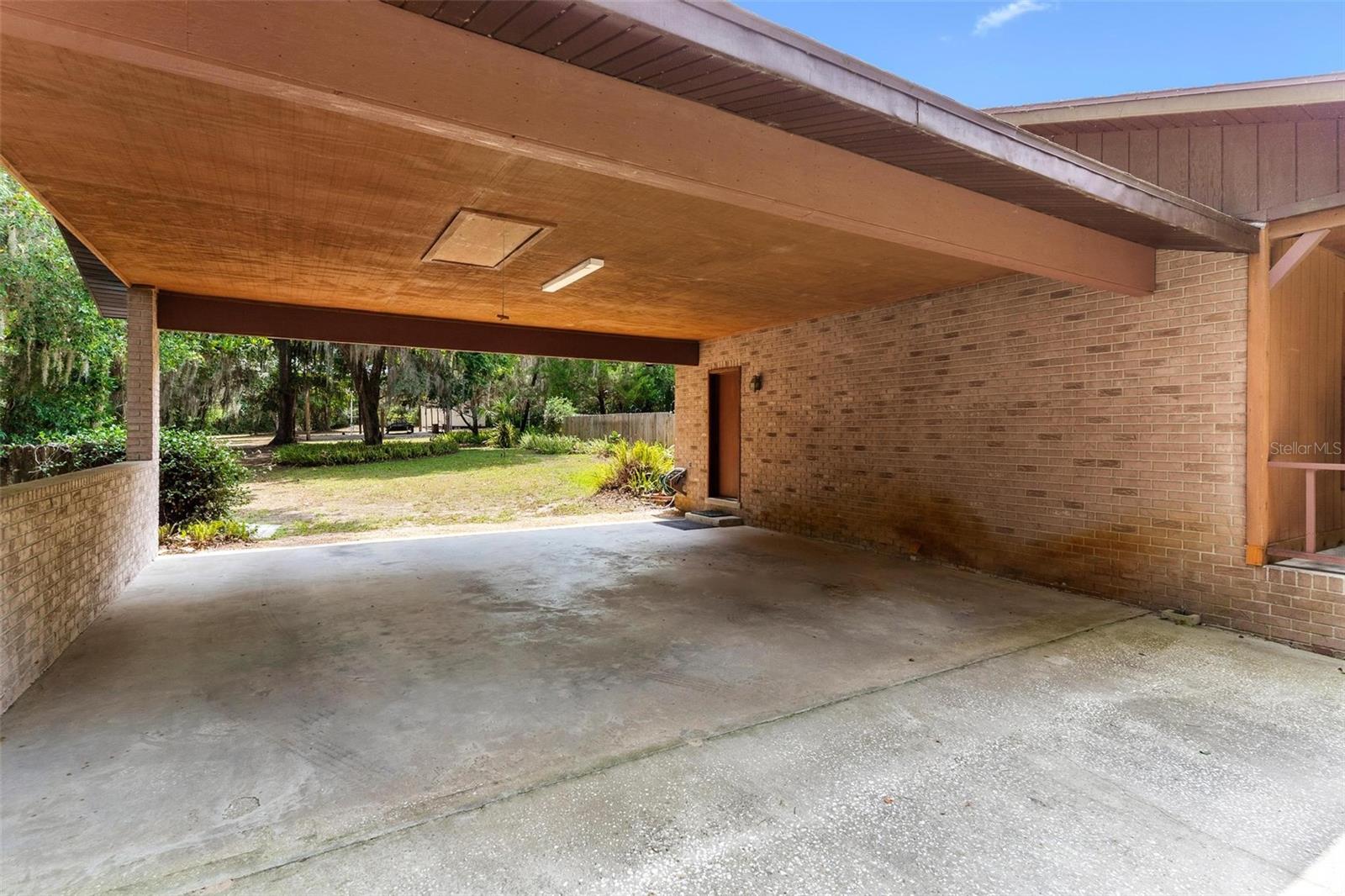 6400 SUNNYSIDE DR, LEESBURG, FL, 34748