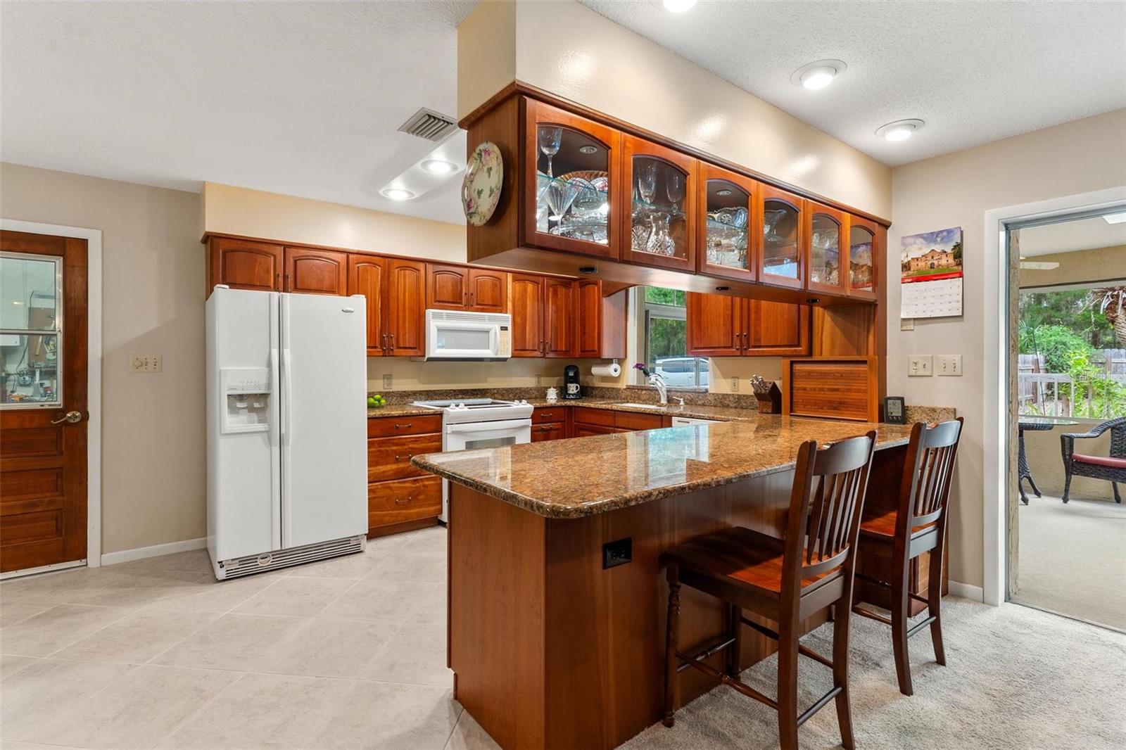 6400 SUNNYSIDE DR, LEESBURG, FL, 34748