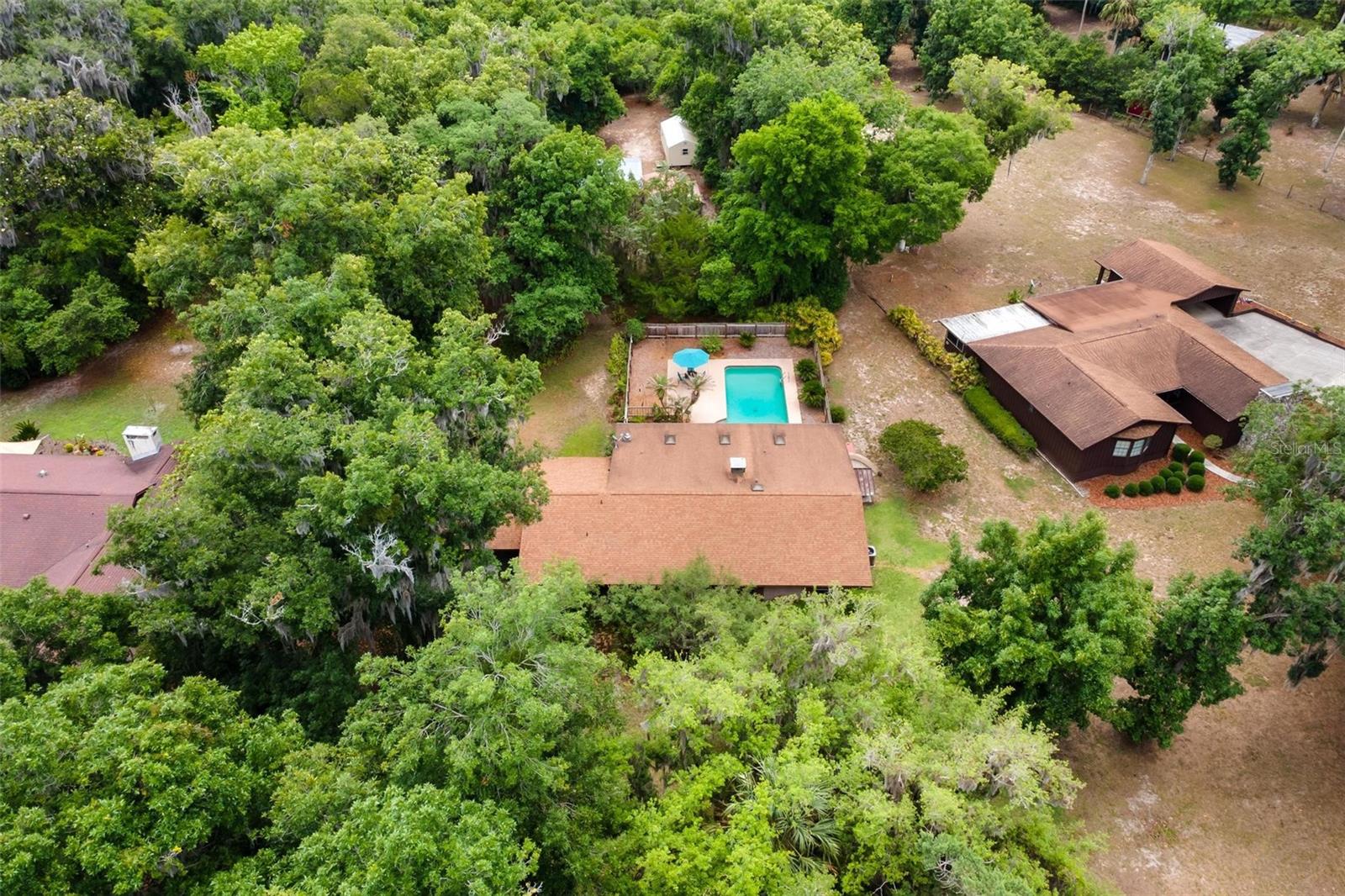 6400 SUNNYSIDE DR, LEESBURG, FL, 34748