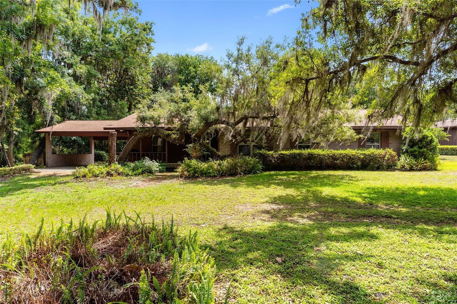 6400 SUNNYSIDE DR, LEESBURG, FL, 34748