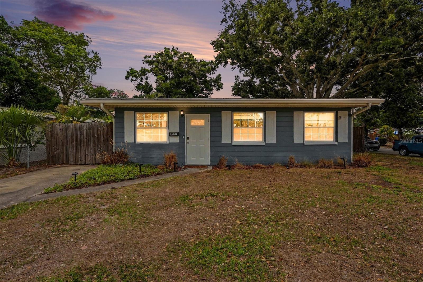 3901 13TH AVE N, ST PETERSBURG, FL, 33713