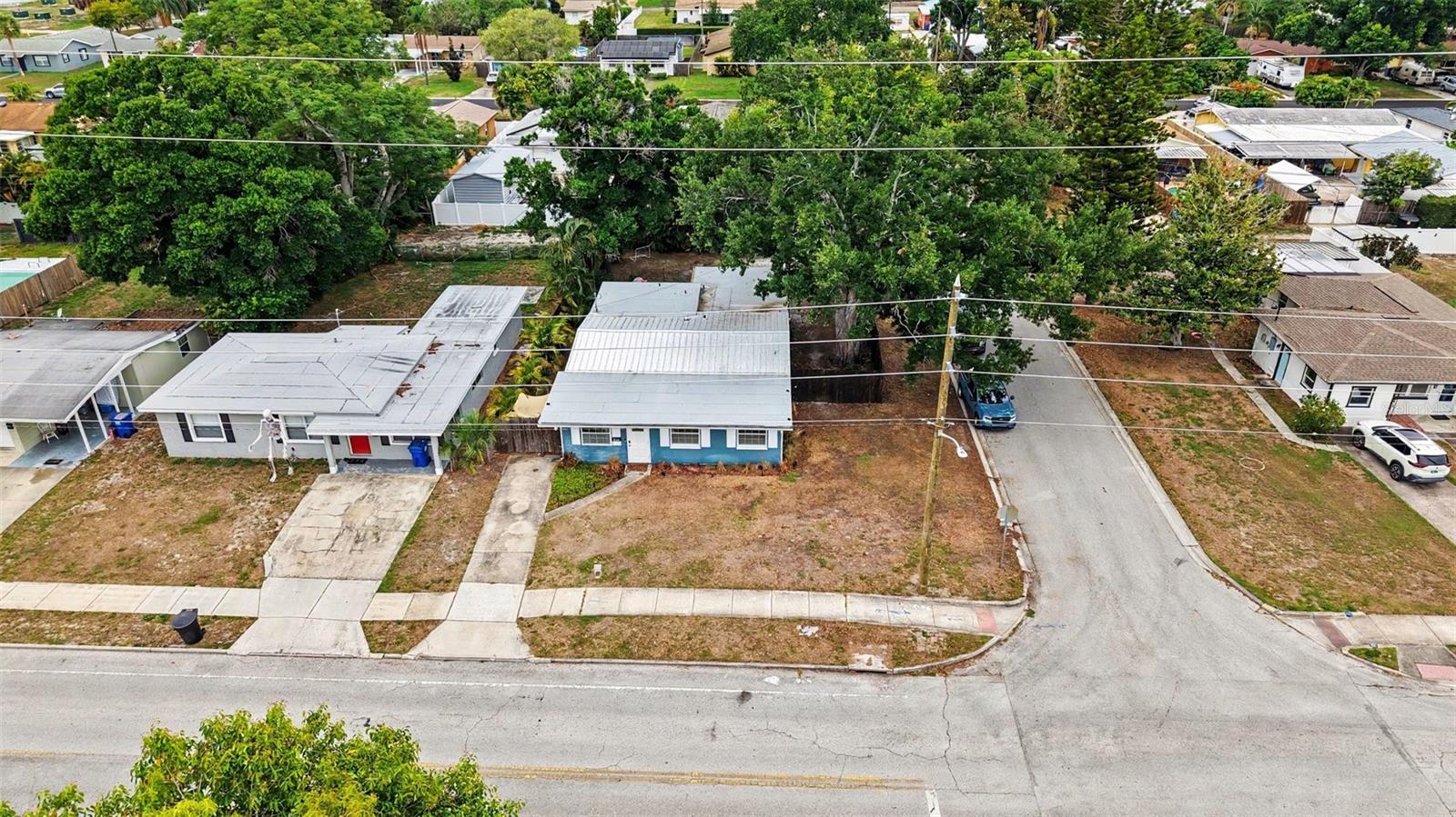 3901 13TH AVE N, ST PETERSBURG, FL, 33713