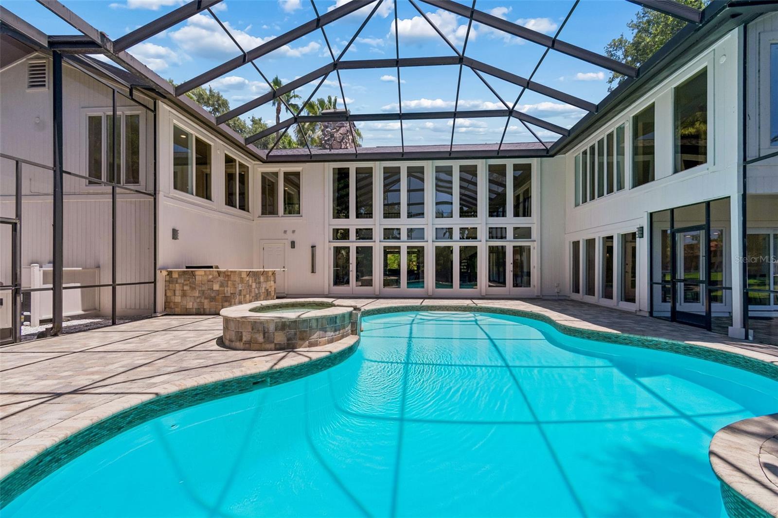 816 TARAY DE AVILA, TAMPA, FL, 33613