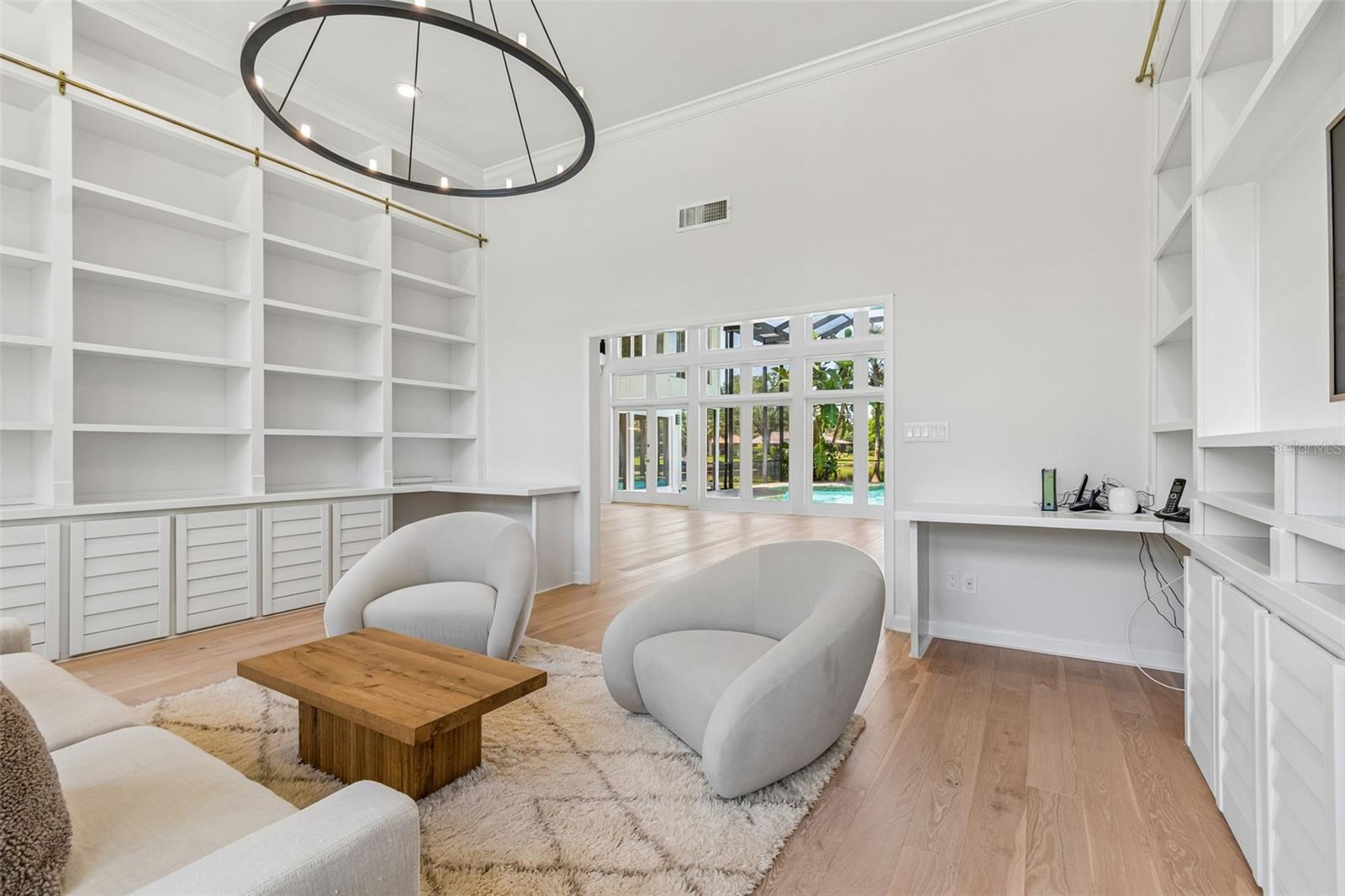 816 TARAY DE AVILA, TAMPA, FL, 33613