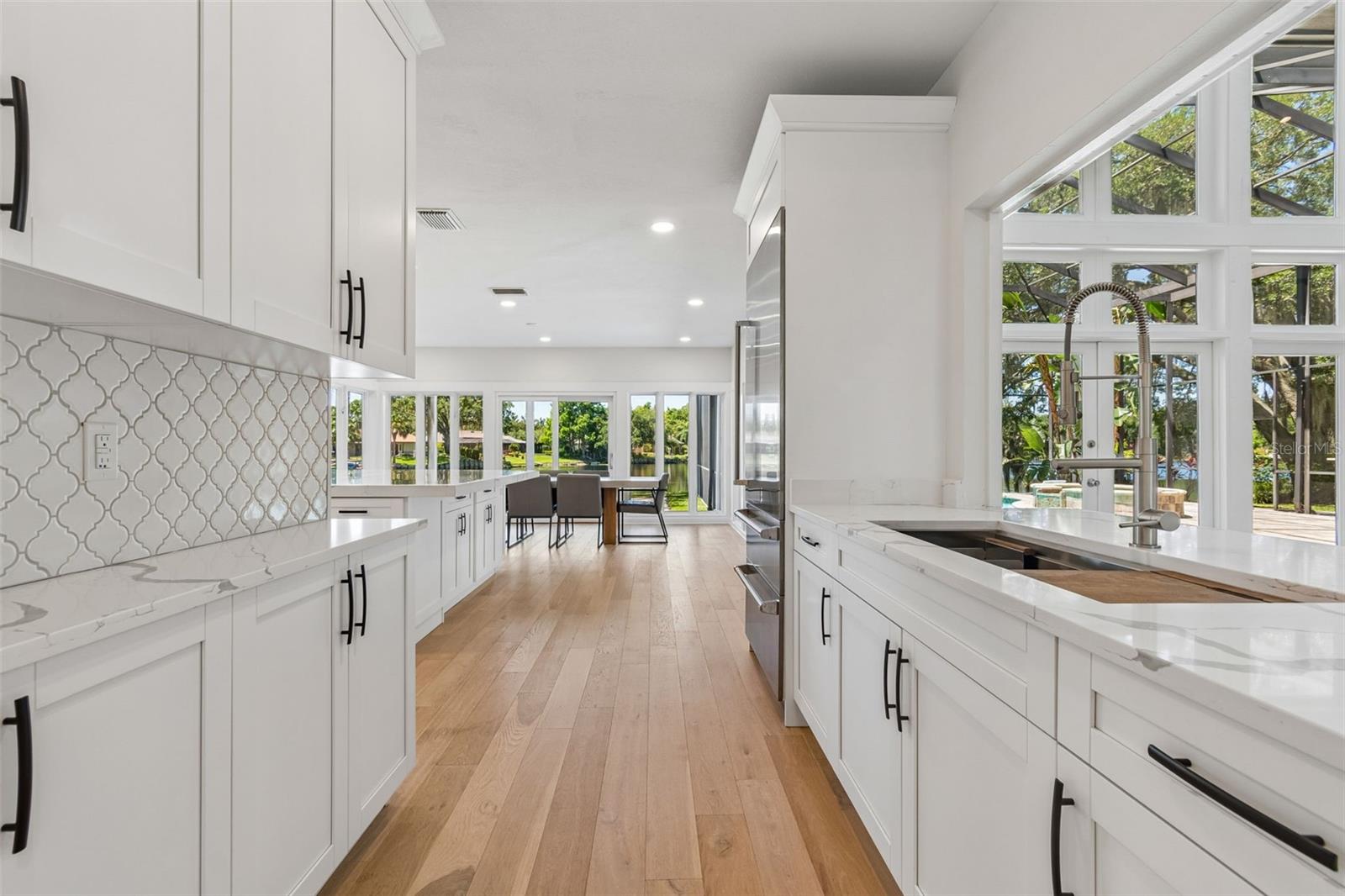 816 TARAY DE AVILA, TAMPA, FL, 33613