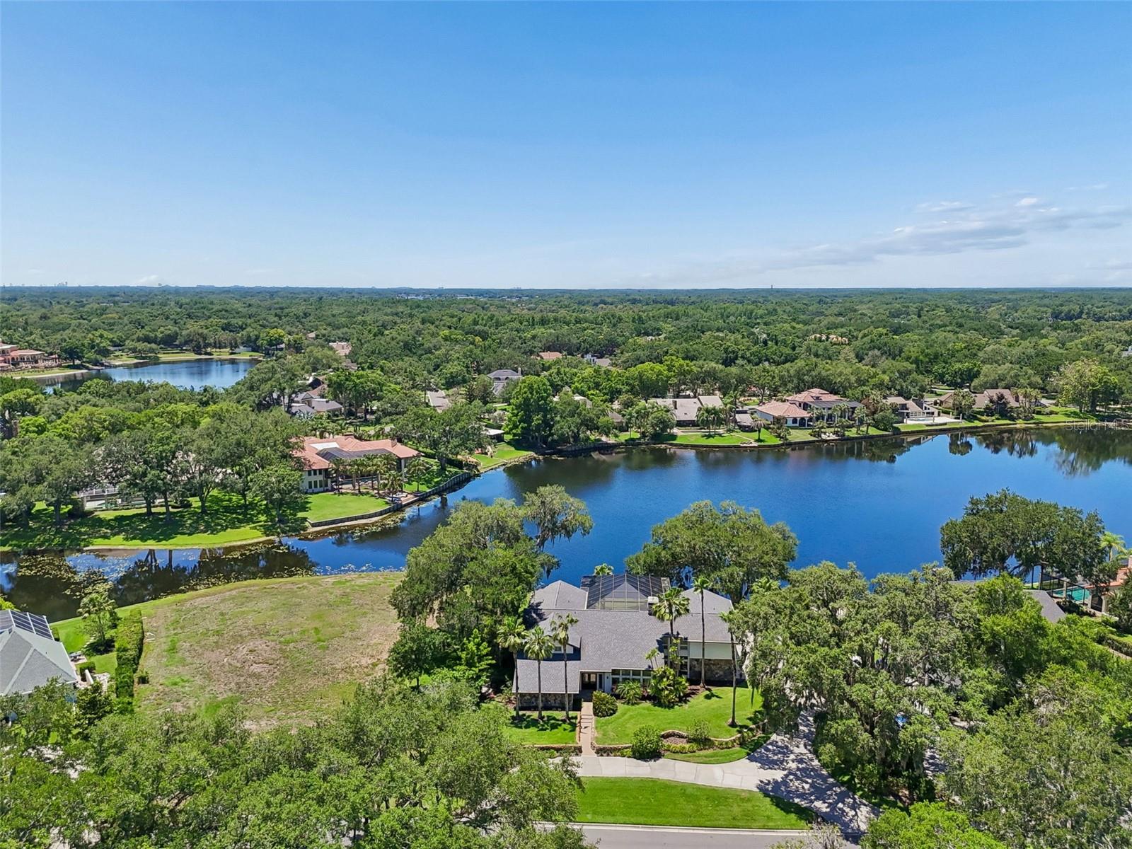 816 TARAY DE AVILA, TAMPA, FL, 33613