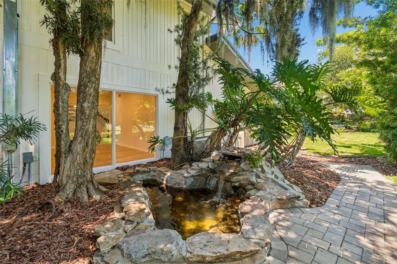 816 TARAY DE AVILA, TAMPA, FL, 33613