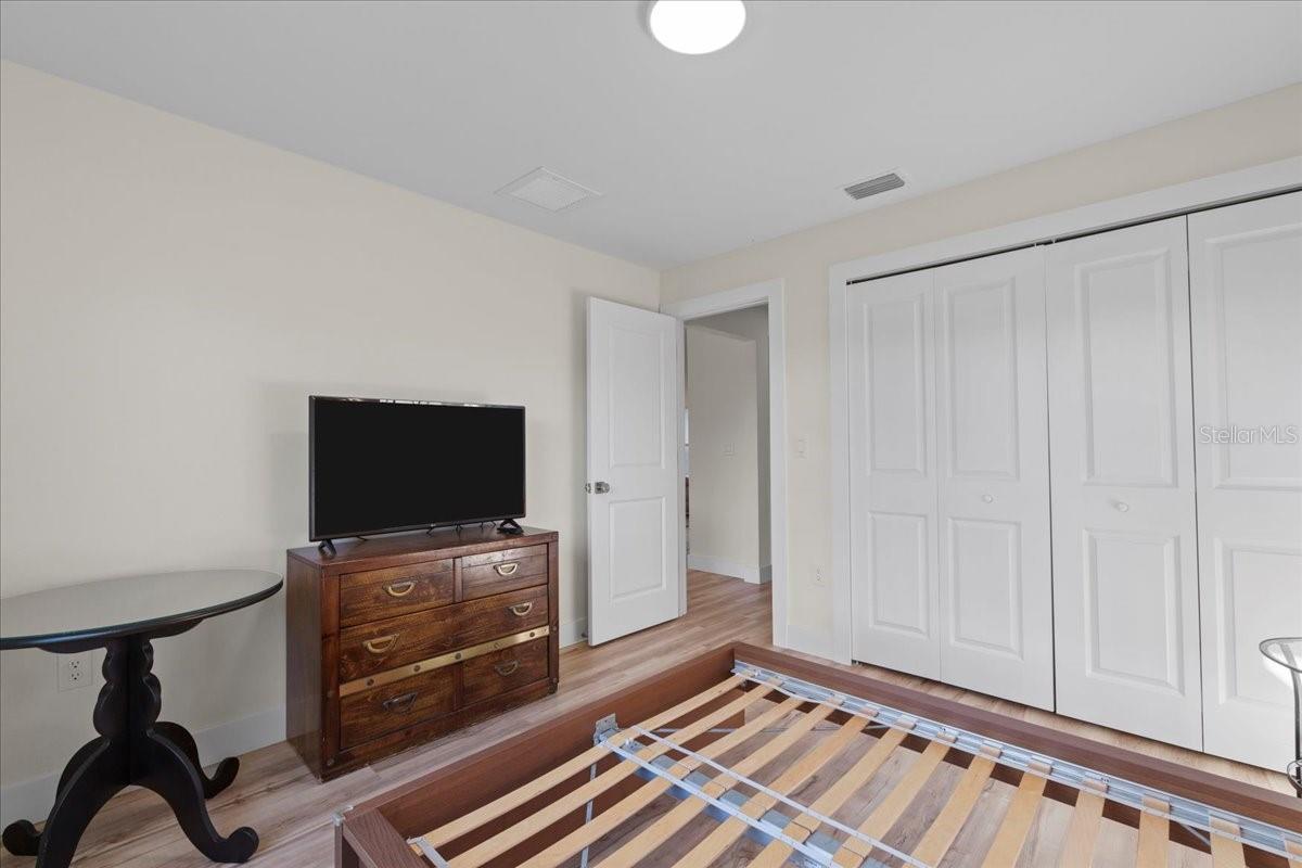 2405 VANCOUVER LN, NORTH PORT, FL, 34286