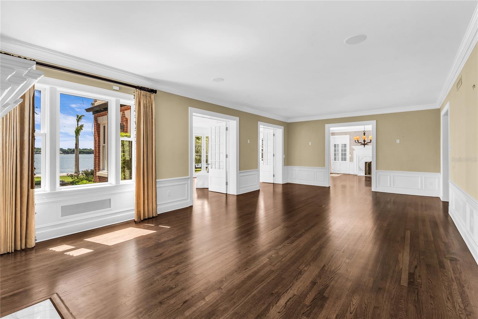 1530 WATERWITCH DR, ORLANDO, FL, 32806